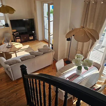 Будинок відпочинку Maison Familiale Cosy Avec Terrasse -